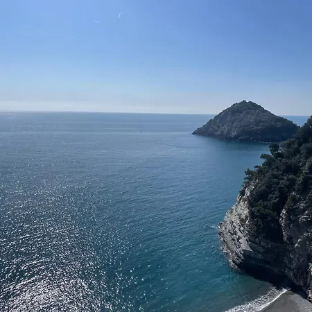 La Casetta Al Mare Савона